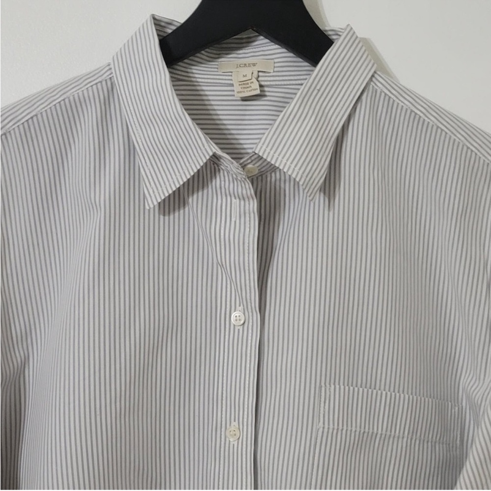 J. Crew Shirt Womens M Gray Pinstripe Cotton Long Sleeve Spread Collar Button Up